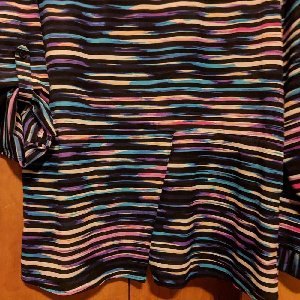 Blouse - Picture 2 of 3